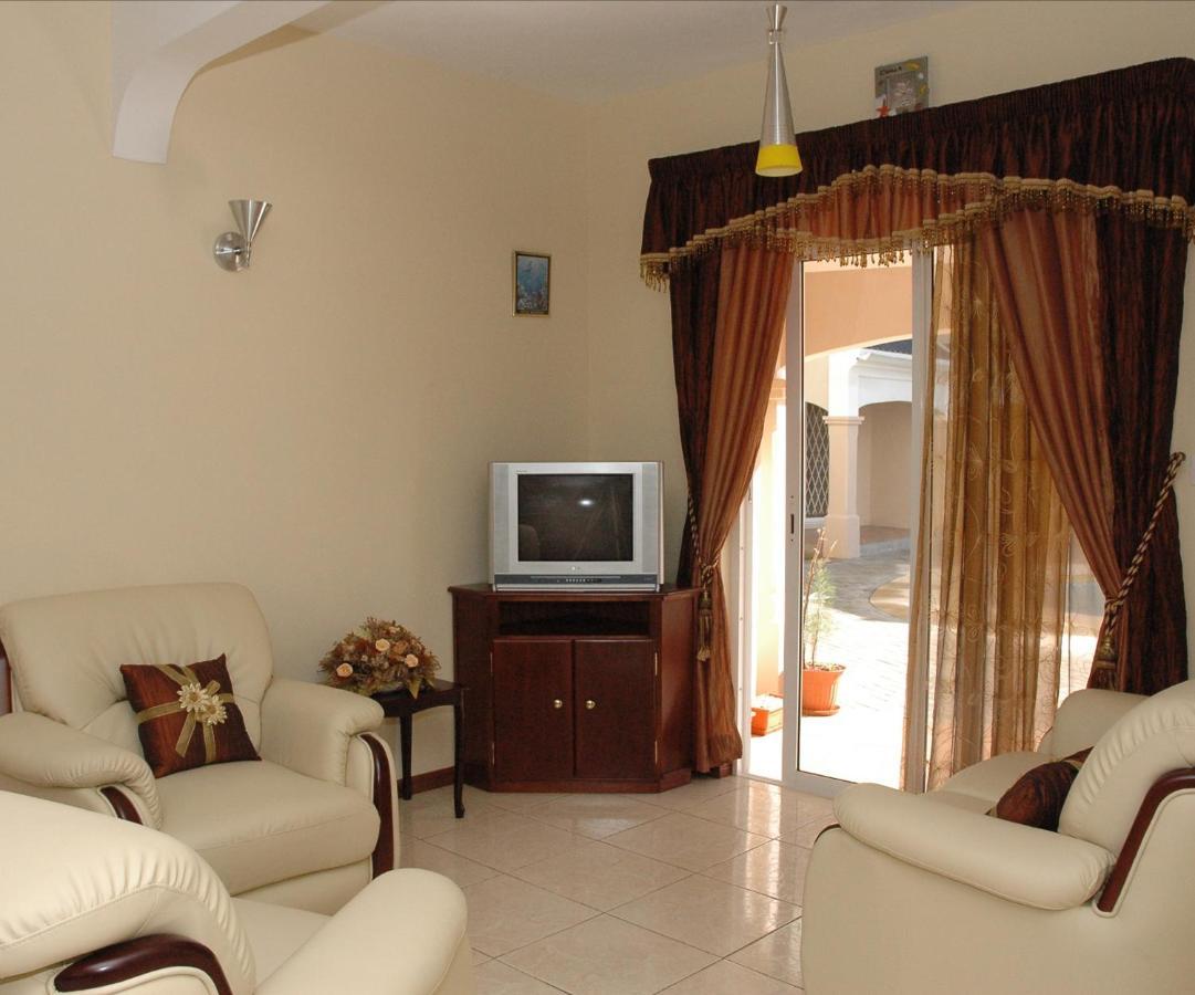 Montagu Villa Flic en Flac Екстер'єр фото
